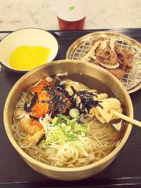 판교 현대 백화점 맛집, 국수와 고기를 함께 먹을 수 있는 온복비빔국수!
