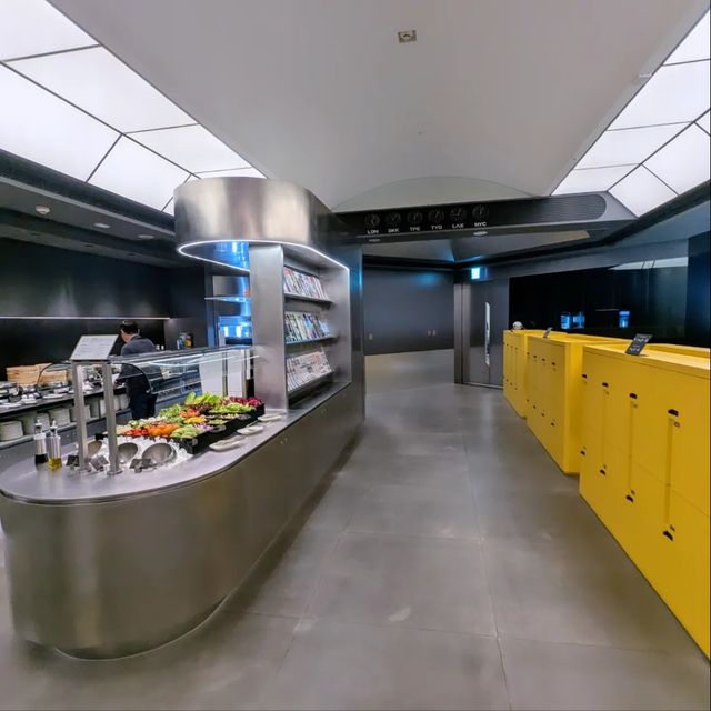 桃園機場 | 星宇航空商務艙貴賓室，宛如走入太空艙，超酷！