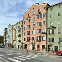🌈✨ The Colorful Houses of Mariahilf: Innsbruck’s Hidden Fairytale District  