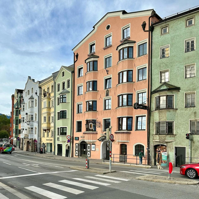 🌈✨ The Colorful Houses of Mariahilf: Innsbruck’s Hidden Fairytale District  