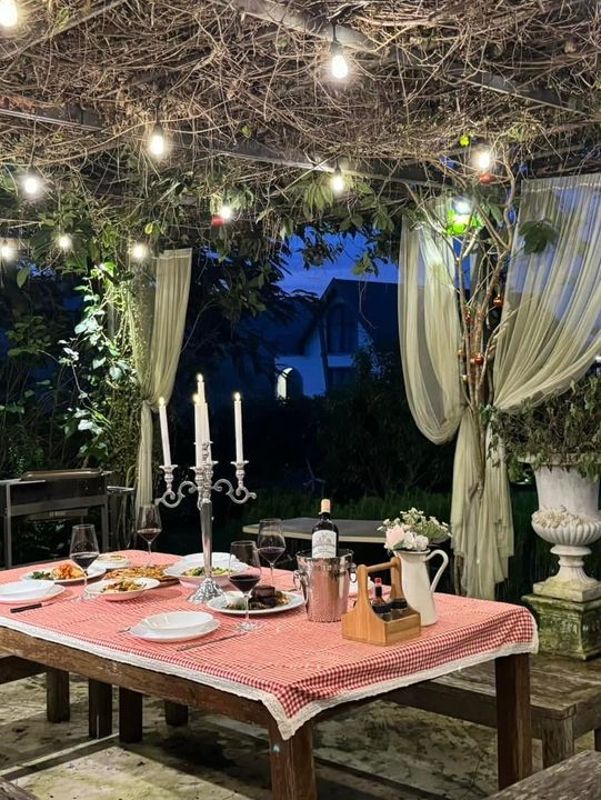 City sights by day, cottage coziness by 