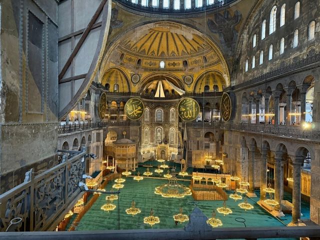 Hagia Sophia – A Sacred Symphony of Time