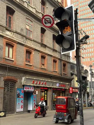 上海早晨的特權，外灘跑步路線 