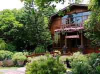 LifeHouse Cafe and Kitchen 