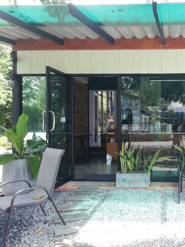 Liana’s home cafe 