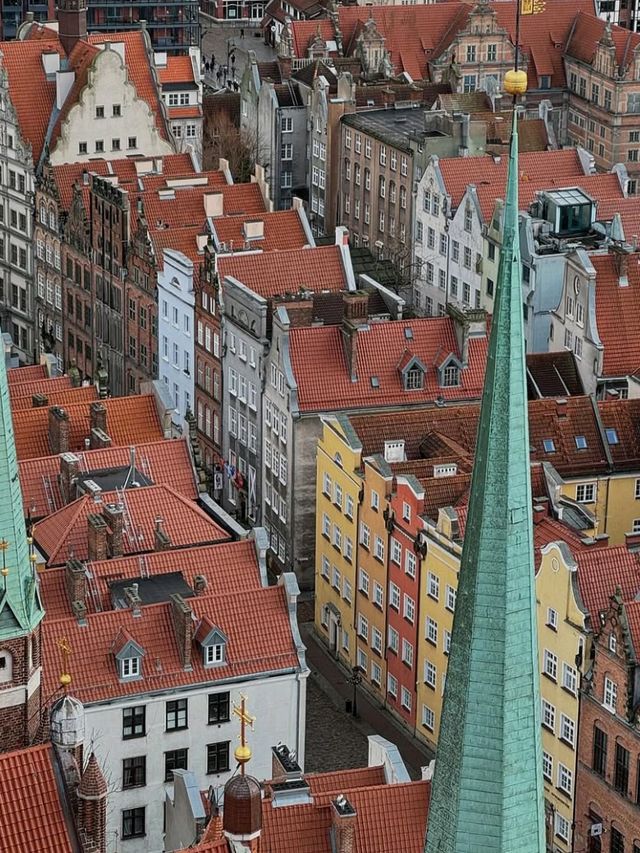 🇵🇱✨ Gdańsk on a Budget: Poland’s Baltic Beauty! ✨🇵🇱