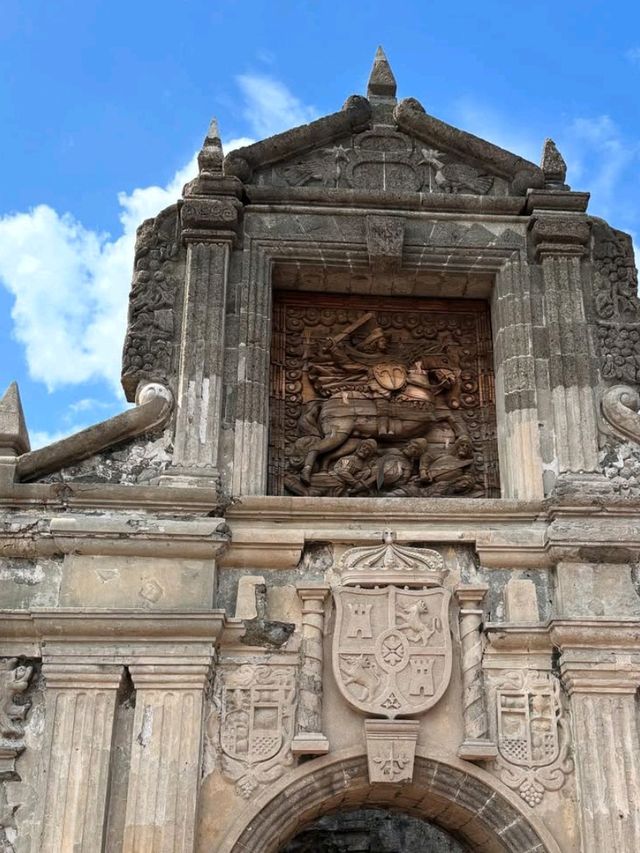 🇵🇭✨ Explore Manila: The Heartbeat of the Philippines 🏙️🌸