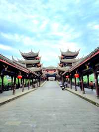 遊黄龍溪古鎮不要錯過廊橋