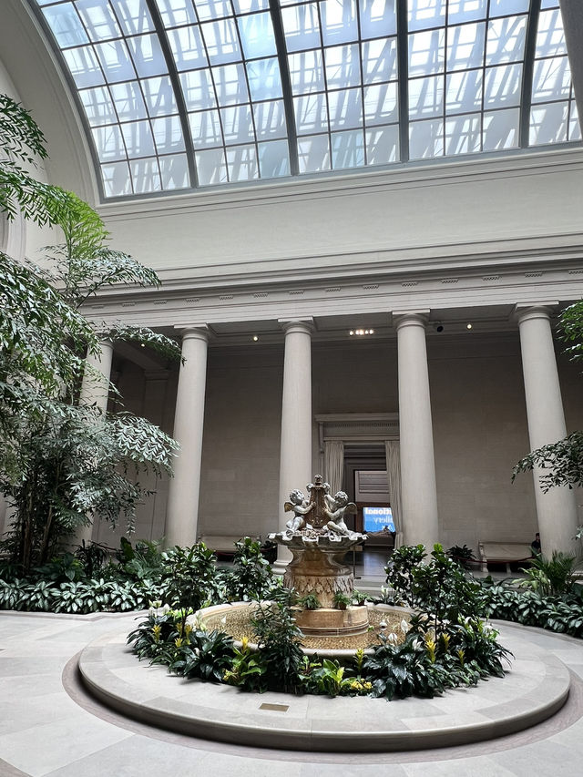 Exploring the National Gallery of Art: A Day of Art, Architecture, and Awe
