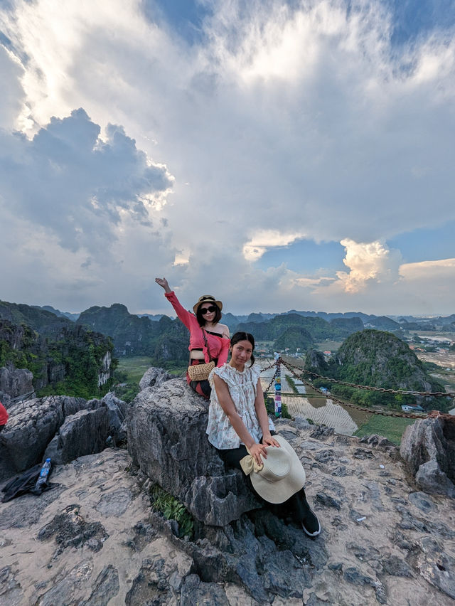 A Day Trip from Hanoi: Ninh Binh Adventure 