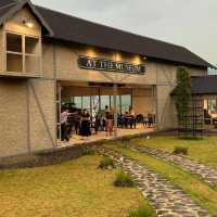 🇮🇩 Hidden Gem Near Jakarta: Bogor's Rustic Market & Museum!