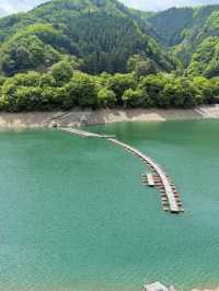 雲海と神秘に包まれる「三峯神社」で、心を整える山旅
