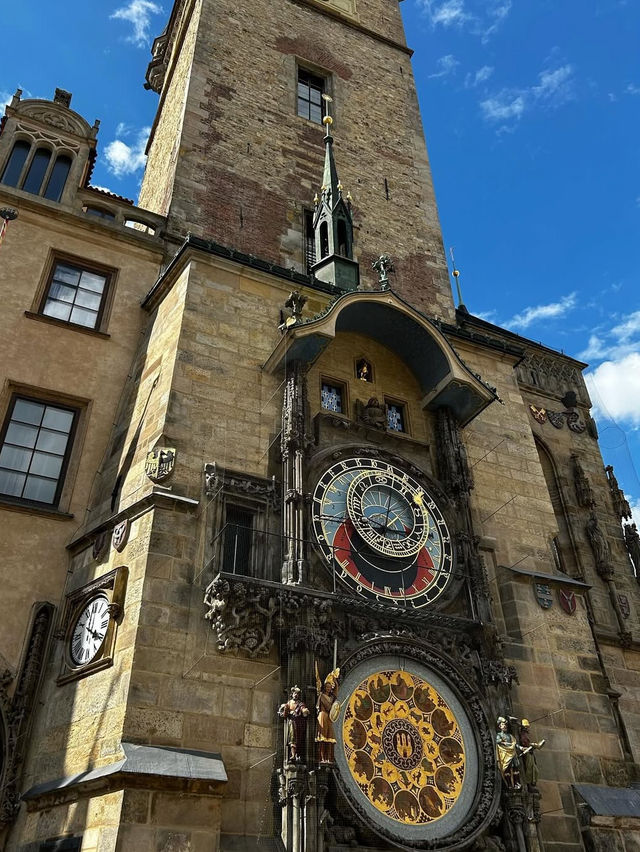 ⏰プラハ・天文時計（オルロイ）｜600年の時を刻む“動く芸術”