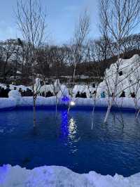 夢幻藍光冰之城！北海道「支笏湖冰濤祭」讓你秒進冰雪童話世界❄️✨