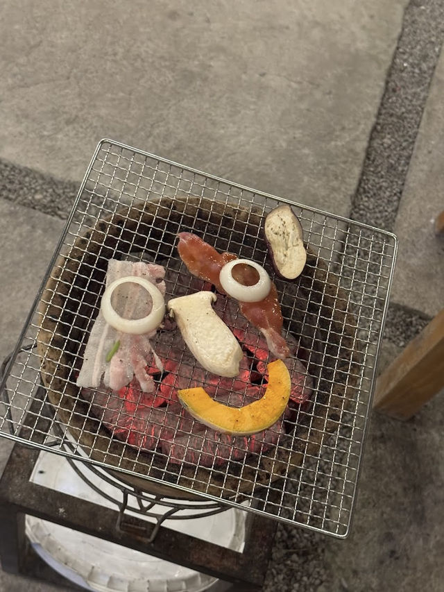 Kamogawa Yakiniku Restaurant, Local Grills with a Coastal Touch