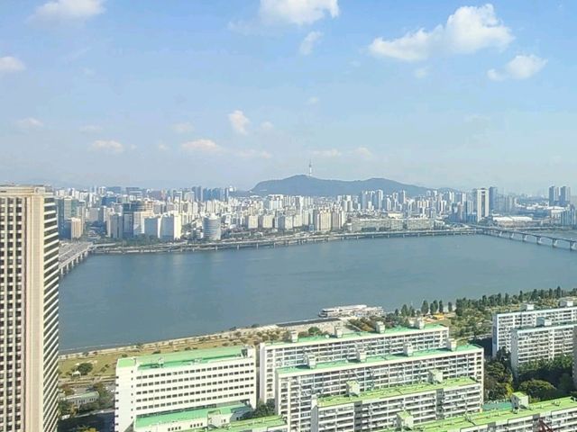 콘래드 서울 프리미엄킹 리버뷰 29F (제스트조식, 룸서비스, 일출뷰)