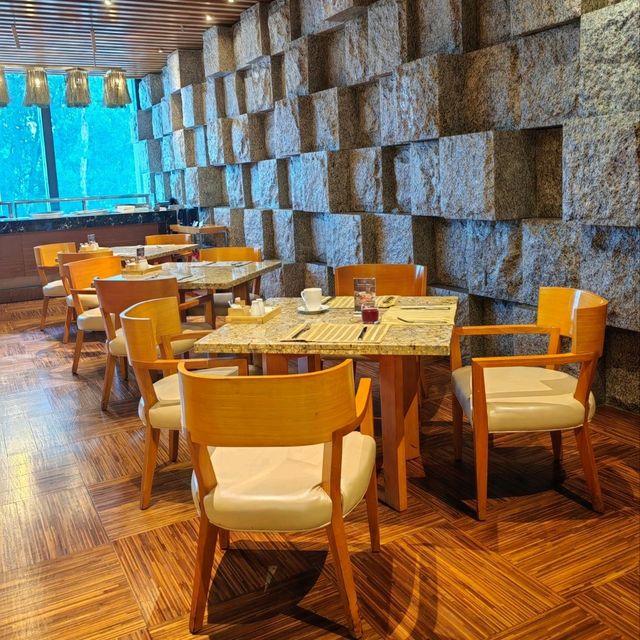 金茂深圳JW萬豪酒店豐富自助餐食