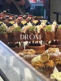 🥯 DROM – A Pastry Playground with bold flavors