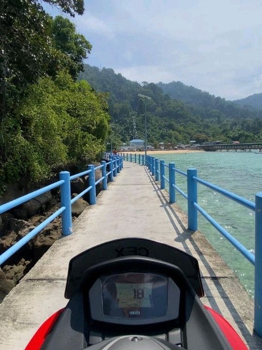 Tioman Temptation: Where Paradise Meets the Sea
