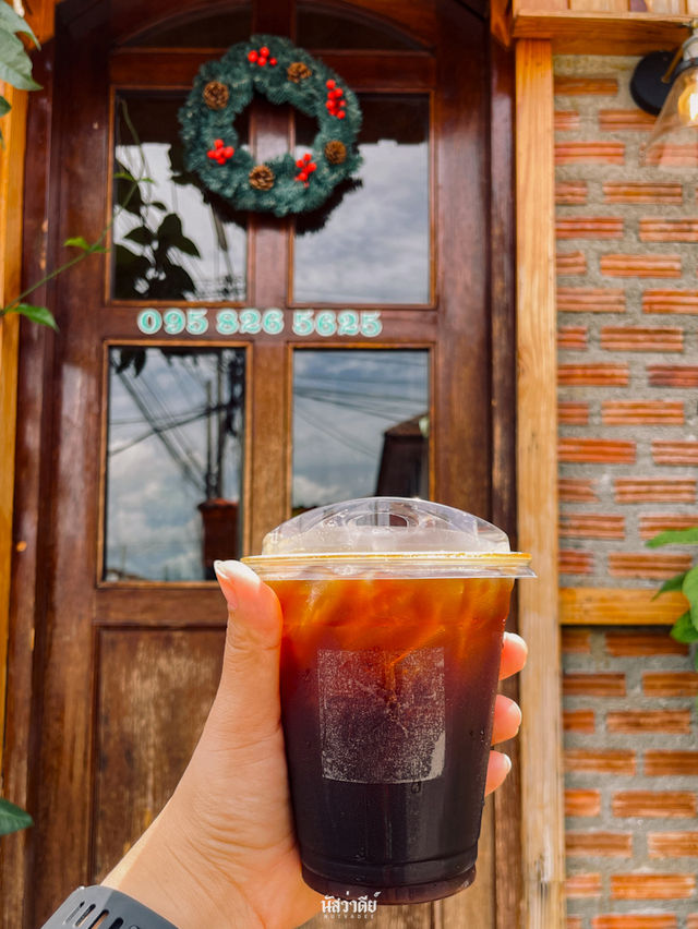 : Thara Cafe 🌸🌺  #อมตะนครชลบุรี 