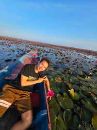 ล่องเรือทะเลน้อย