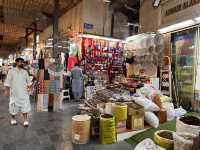 【Dubai Spice Souk／ドバイ・スパイススーク｜ディラ“香りと色が広がるアラビアの台所”】
