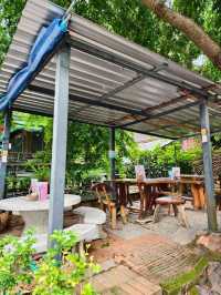 เมื่อมาถึงขลุงนึกหาของกินอะไรไม่ออกลองมาดูร้านนี้