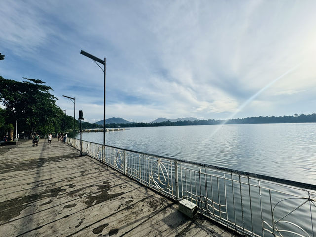 Laguna’s Mirror of Calm
