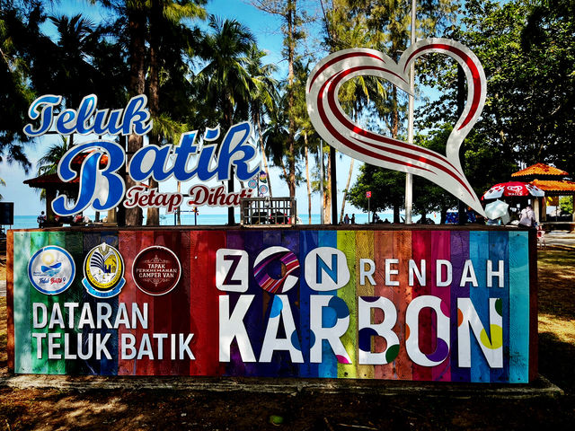 Teluk Batik – A Relaxing Summer Escape