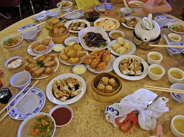 🥢 Step Back in Time at Red Star Restaurant, Chin Swee