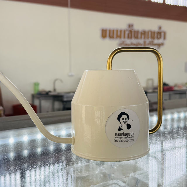 ขนมเส้นคุณย่า พัทยา มาแล้วต้องแวะ