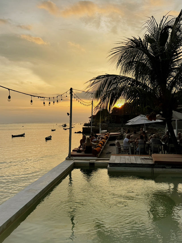 🌴 Lembongan — The Island Where Time Slows Down 🐚🍹