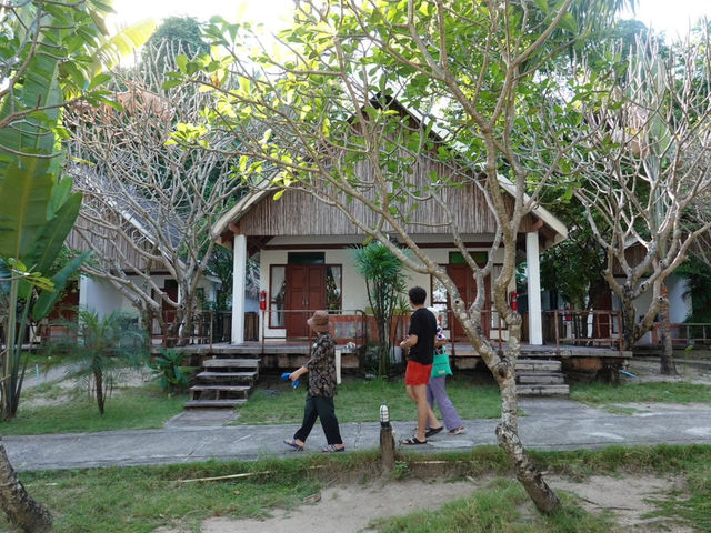 เกาะมันนอก private island 