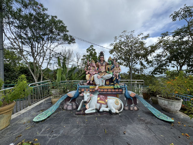 🌄 Serene Discovery at Sri Aruloli Murugan Temple, Penang Hill