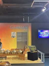Music Museum: Where Instruments Judge Your Rhythm 