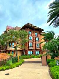 A Relaxing Retreat at Disney Explorers Lodge