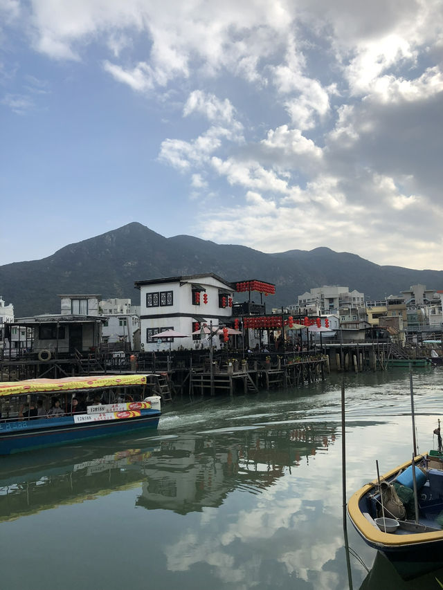 Exploring Tai O: Hong Kong's Charming Fishing Village 🇭🇰