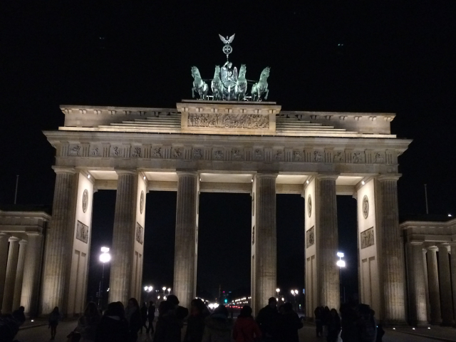 Brandenburger Tor／ブランデンブルク門｜ベルリン“ドイツ統一の象徴を