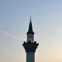 Tranquility in Transit: Masjid Sultan Abdul Samad KLIA