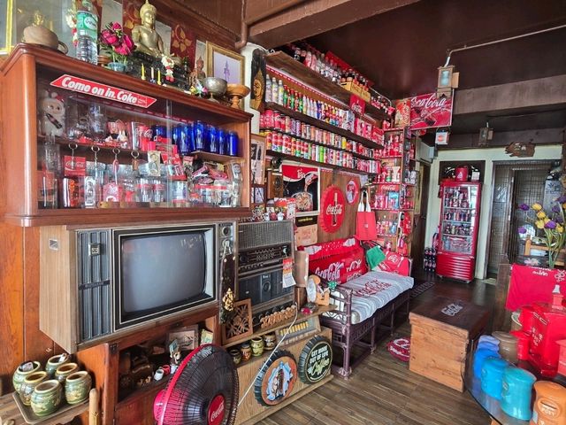 ที่ทำการกาแฟ สามโคก ร้านชิคๆ ที่ต้องมาแวะ
