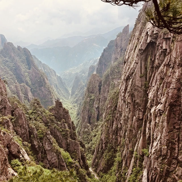 Huangshan (Yellow Mountain): China's Most Majestic Peaks