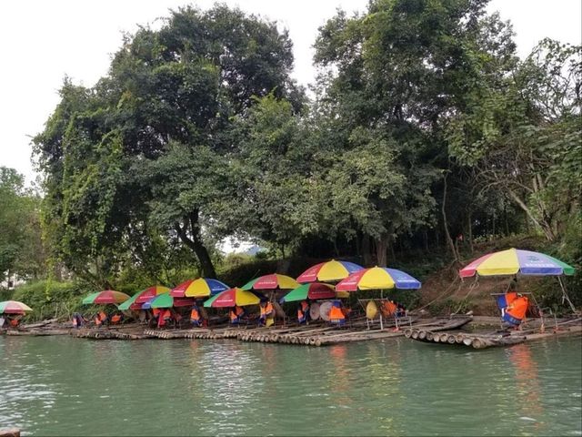 “Yulong River: Bamboo Rafts, Karst Peaks & Countryside Dreams – A Quiet Escape near Yangshuo”