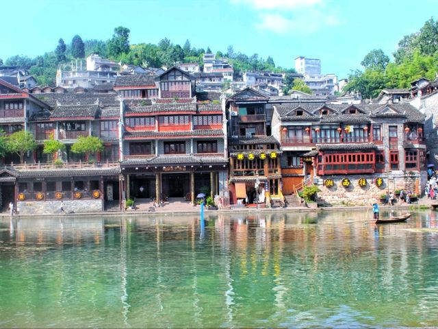 Phoenix of Time: Fenghuang’s Eternal Charm