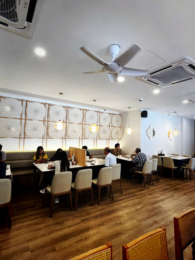 Rutin Restaurant – Comforting Fish Soup & Relaxed Dining in Bayan Lepas