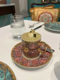 คาเฟ่ Versace สุดแกลมที่มาเก๊า✨