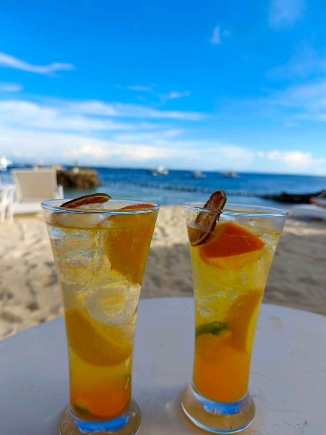 Beachside Cheers🍹