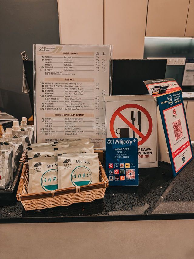 Mindful Moments — Jing-Si Book & Café @ Starling Mall
