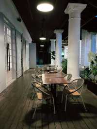 Commons Café at Kuching Old Court: A Cozy Gem in a Historic Setting