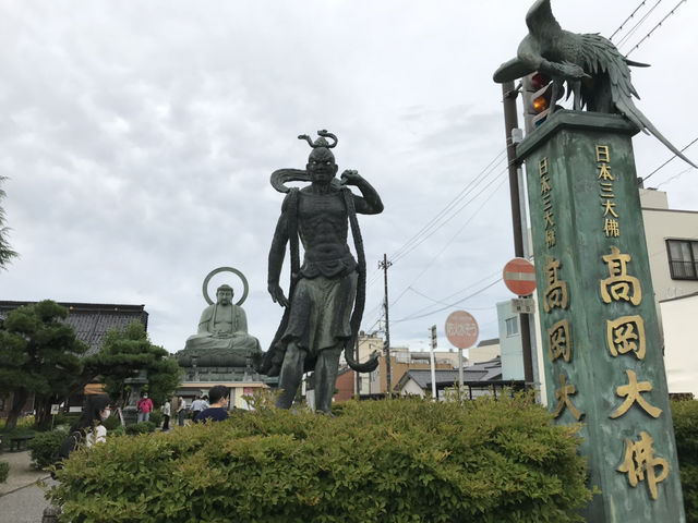 【富山・高岡】日本三大仏のひとつ！優しい表情が魅力の高岡大仏🕊️✨