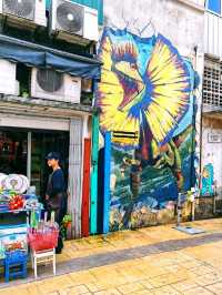 📸 🎨☕☘️🍕🥃🍅🫑🍰 Exploring Kluang’s Vibrant Street Art and Hidden Cafes!